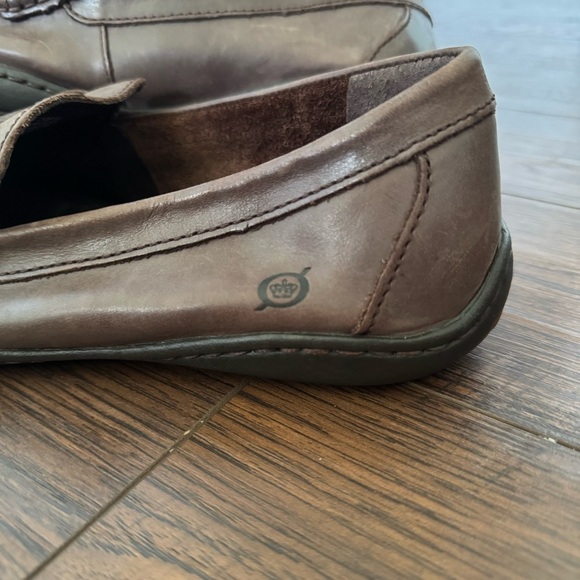 Born Simon Penny Distressed Leather Brown Slip On Comfort Loafers Mens Size 10 - Picture 7 of 10